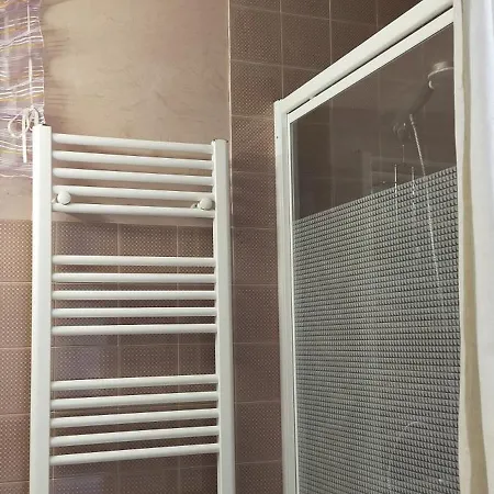 Gîte climatisé L'OISELLERIE Castelnou Extérieur photo
