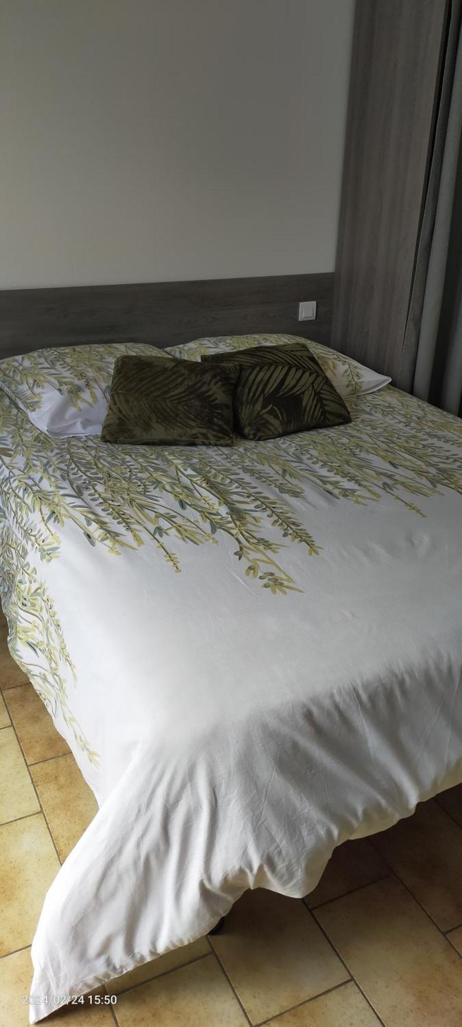 Climatise L'oisellerie Homestay Castelnou